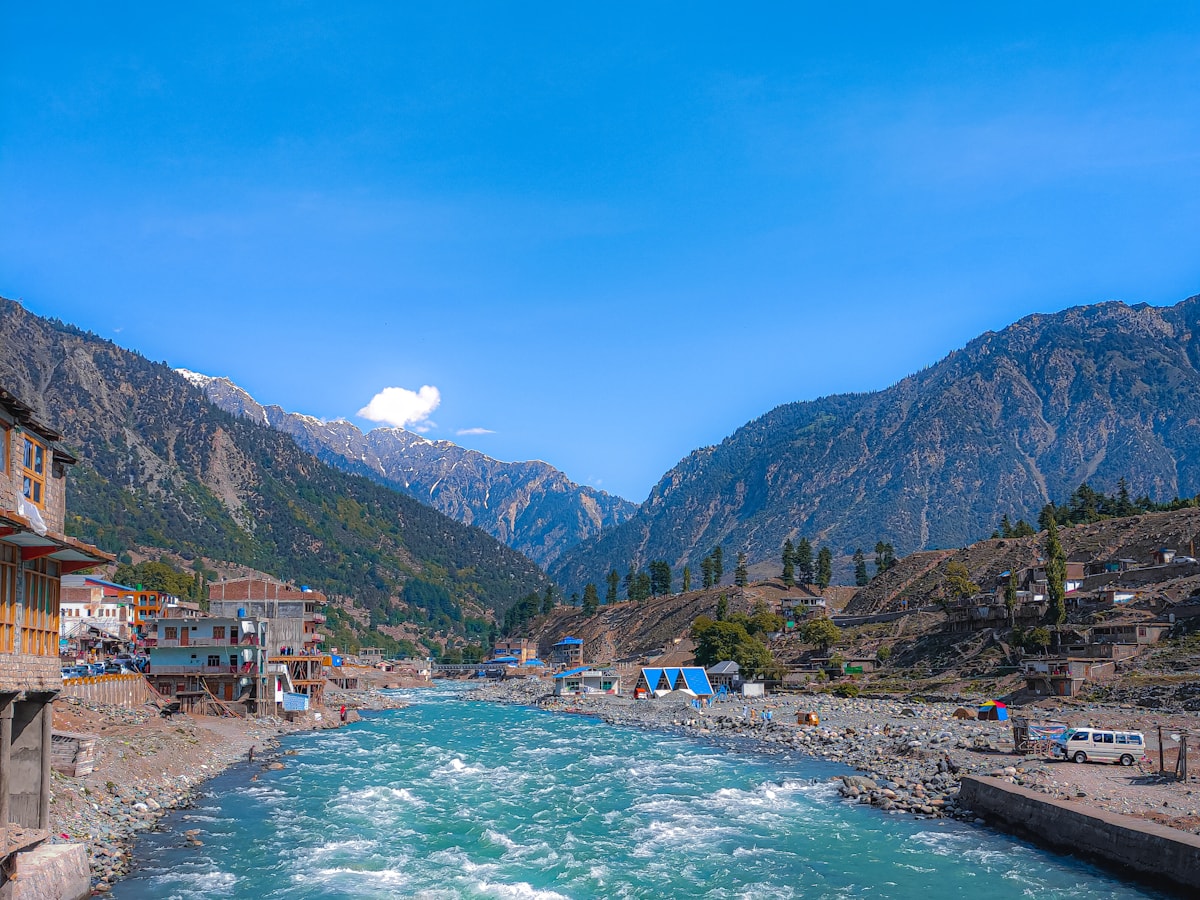 Naran by the river